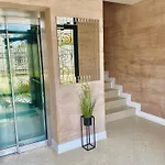 In Complex Sunny Island Deluxe شقة تشيرنوموريتس