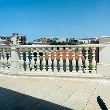 شقة In Complex Sunny Island Deluxe تشيرنوموريتس