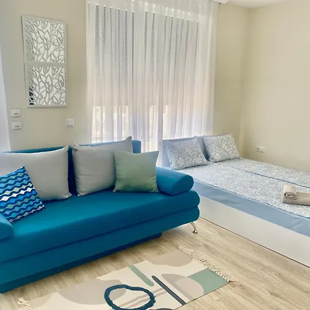 In Complex Sunny Island Deluxe تشيرنوموريتس