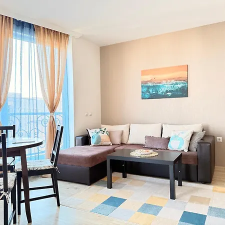 Daire In Complex Sunny Island Deluxe