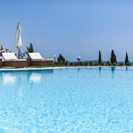 In Complex Sunny Island Deluxe شقة *