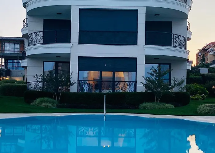 In Complex Sunny Island Deluxe Daire *