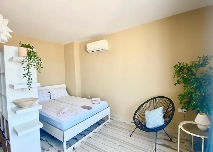 In Complex Sunny Island Deluxe Daire Chernomorets