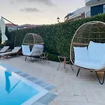 In Complex Sunny Island Deluxe Csernomorec