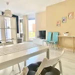 In Complex Sunny Island Deluxe Apartman *