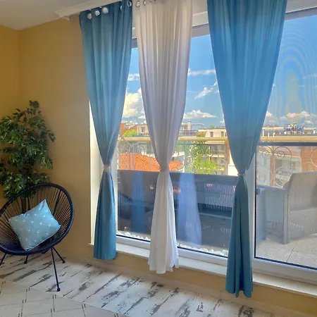 In Complex Sunny Island Deluxe Apartament Cernomoreț