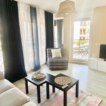 In Complex Sunny Island Deluxe *