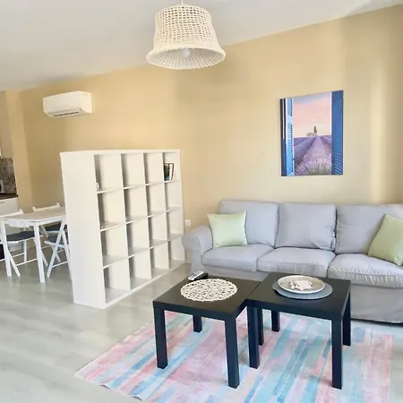 In Complex Sunny Island Deluxe Chernomorets