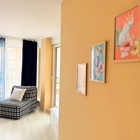 In Complex Sunny Island Deluxe Черноморец