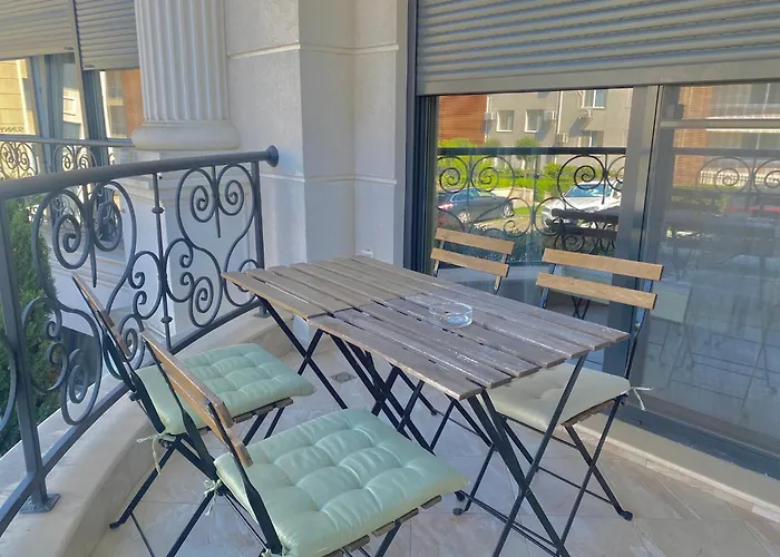 In Complex Sunny Island Deluxe Apartman *